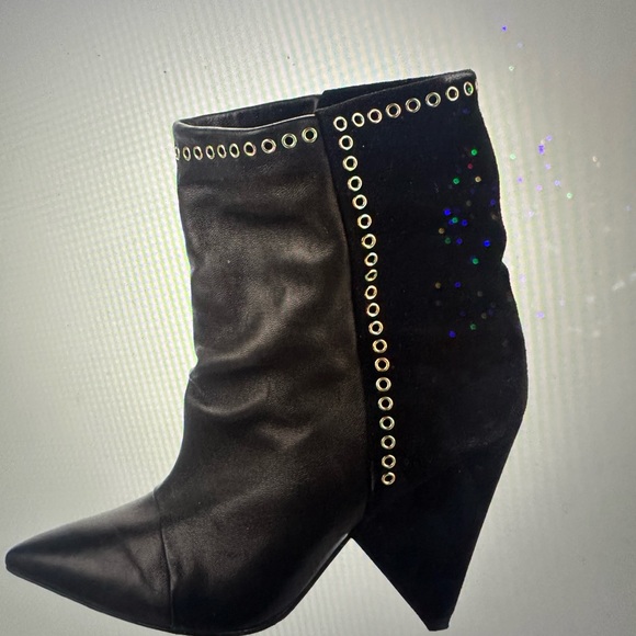 Isabel Marant Eyelet Boots - Picture 1 of 4